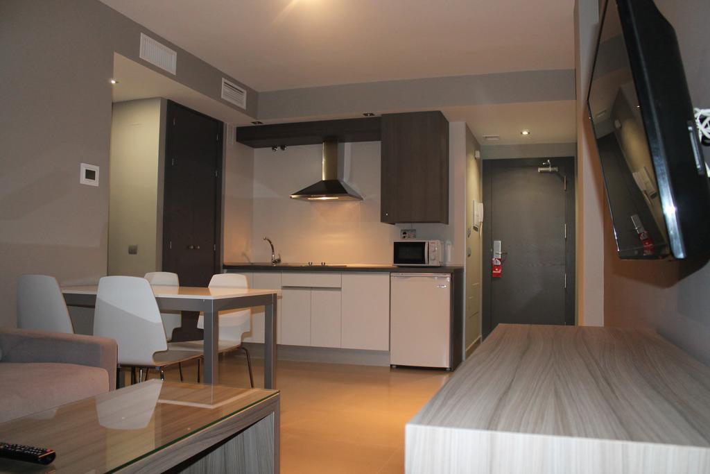 Hotel Miguel Sanchez Alhaurín de la Torre Extérieur photo