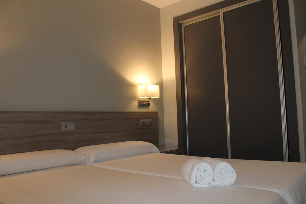 Hotel Miguel Sanchez Alhaurín de la Torre Extérieur photo