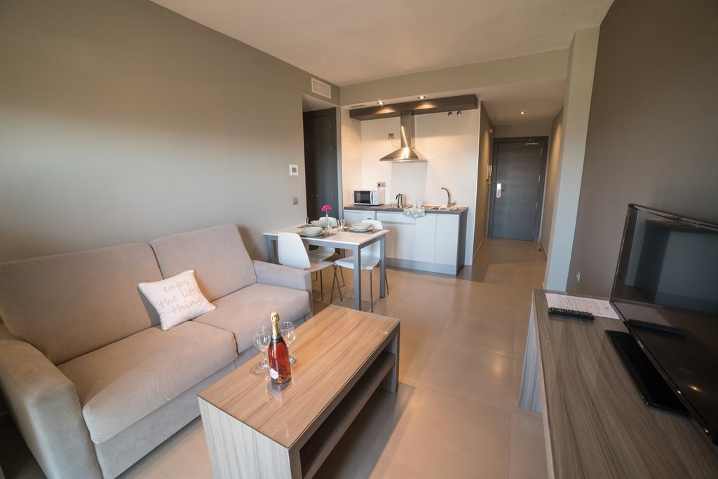 Hotel Miguel Sanchez Alhaurín de la Torre Extérieur photo