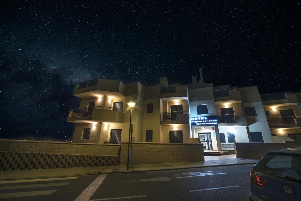 Hotel Miguel Sanchez Alhaurín de la Torre Extérieur photo